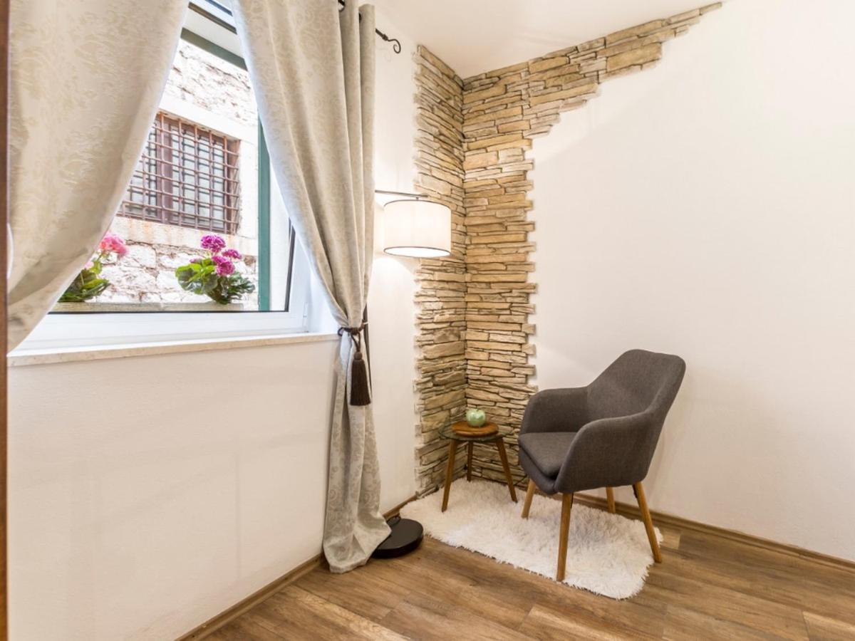 Iron Gates Apartments Σπλιτ Εξωτερικό φωτογραφία