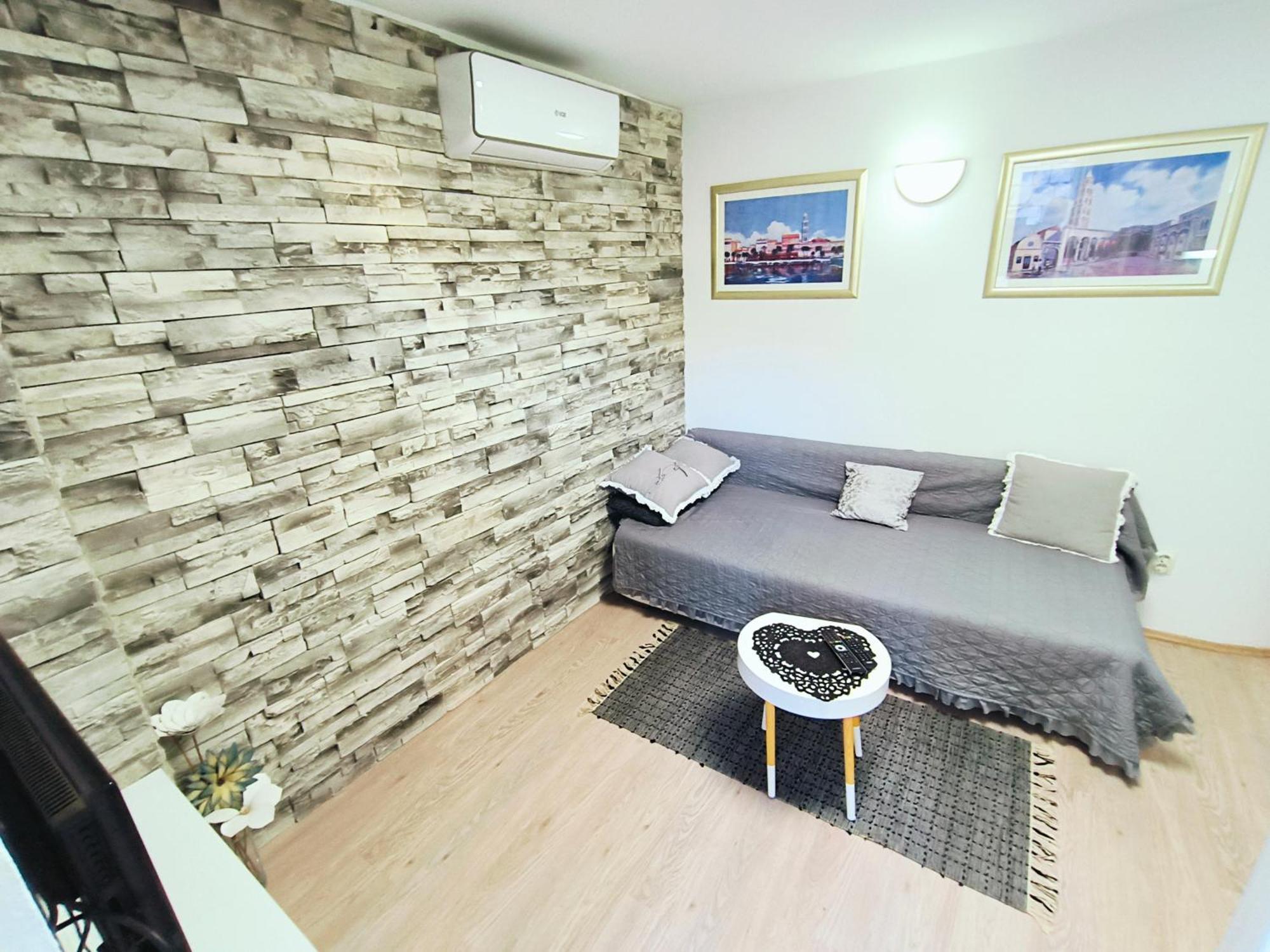 Iron Gates Apartments Σπλιτ Εξωτερικό φωτογραφία