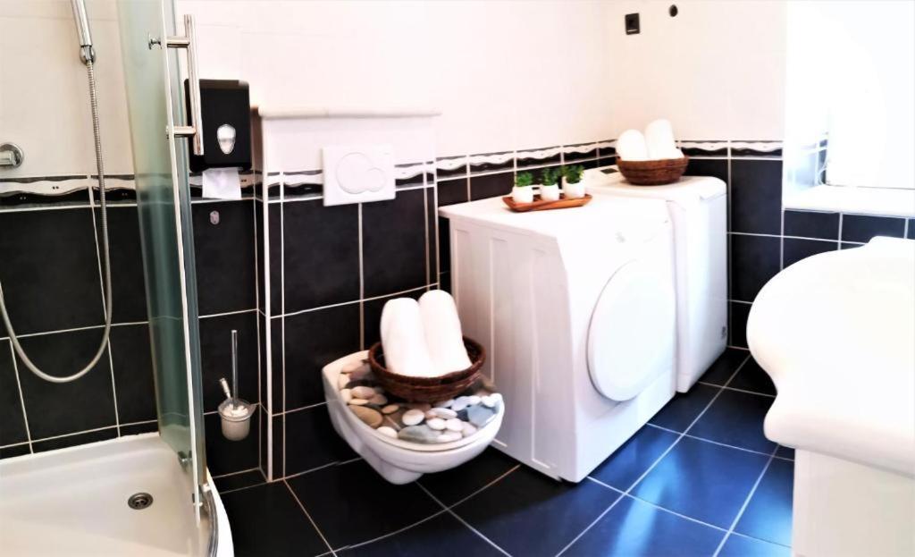 Iron Gates Apartments Σπλιτ Εξωτερικό φωτογραφία